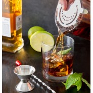 Butterfly Stirring Glass 24.5oz – Bar Equipment Dubai | Elara Trading